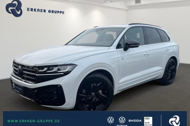 Volkswagen Touareg 3.0TDI 4M R-Line AHK+HUD+PANO+STHZ+20++